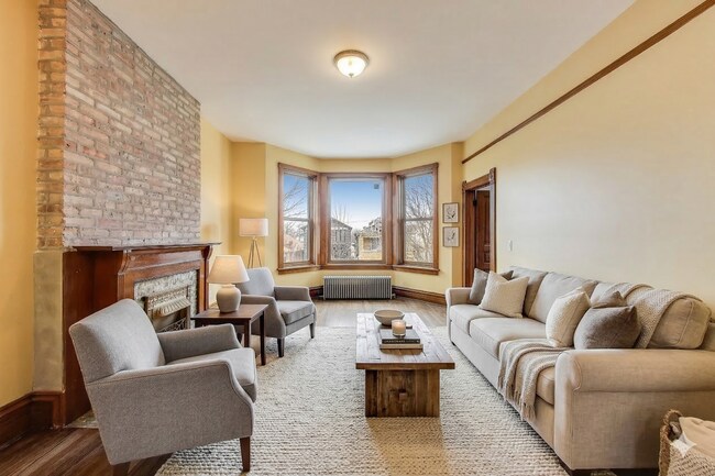 Foto del edificio - 3351 S Union Ave