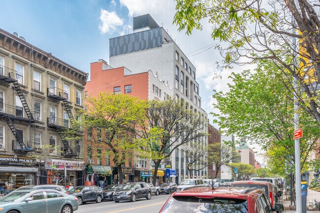 Foto del edificio - 542-546 Atlantic Ave