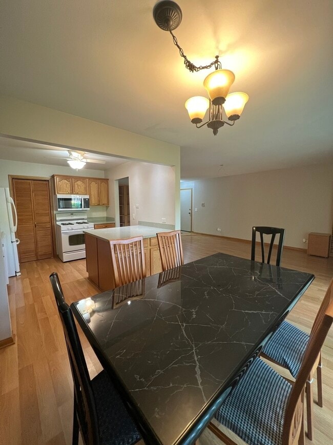 Foto del edificio - 1106 Wildberry Ct