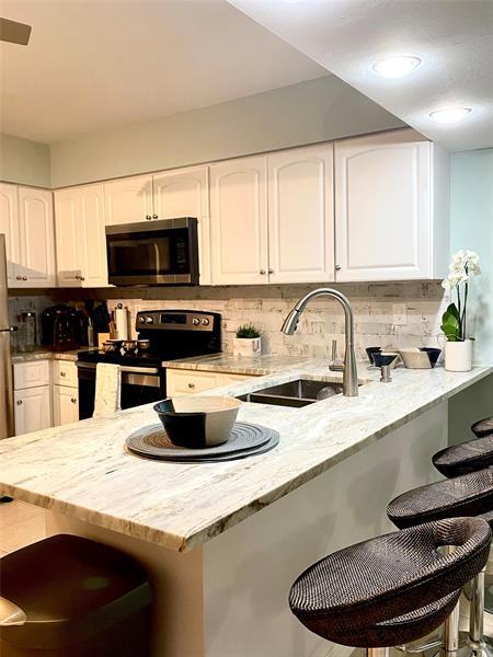 Foto del edificio - 1643 NE 55th St