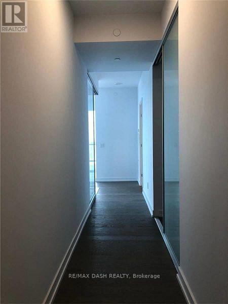 Building Photo - 488 University Ave