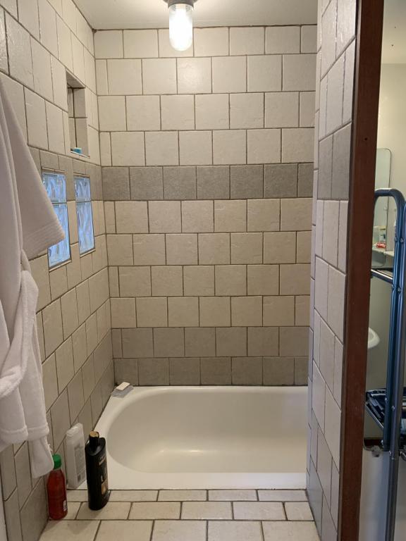 Foto del edificio - 313 S. Main Street