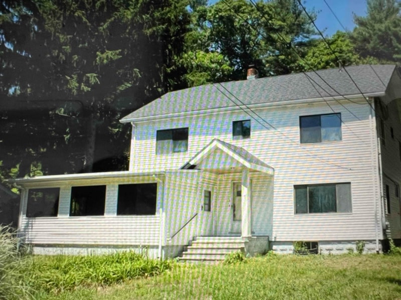 501 Main St, Millis, MA 02054 Room for Rent in Millis, MA