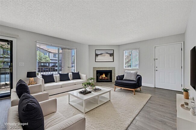 Building Photo - 1575 W Warm Springs Rd