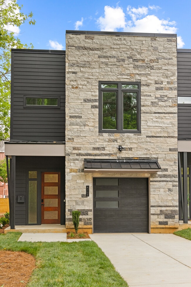 Building Photo - 4701 Walden Ct