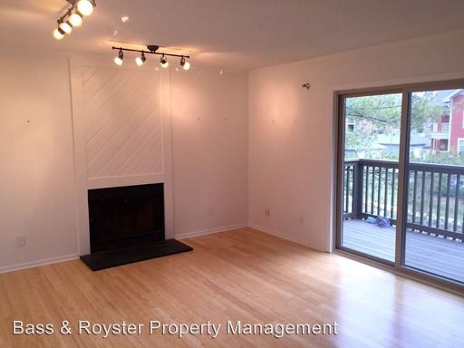 Building Photo - 26 Racquet Club Rd