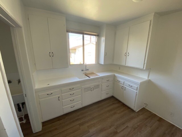 Foto principal - Single Family Home Available for Rent