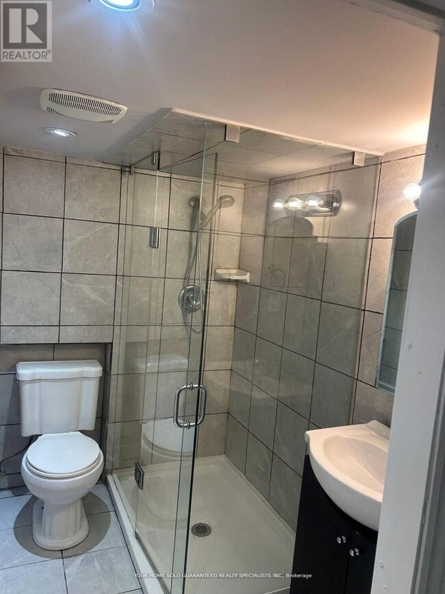 Building Photo - 53 St Quentin Ave