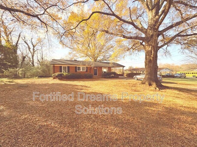 Foto del edificio - 1174 Perch Rd