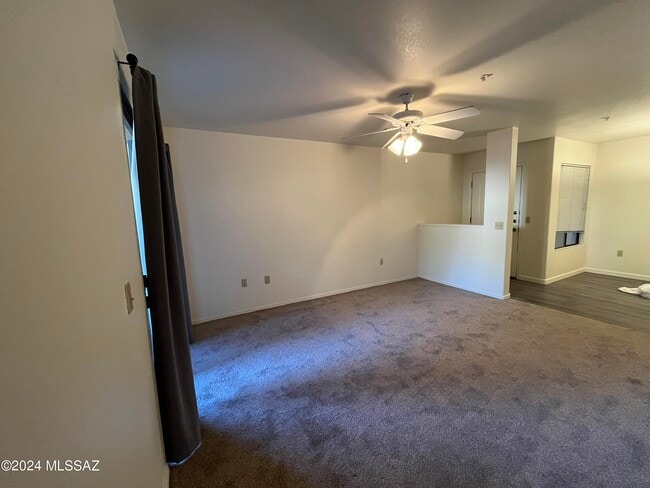 Foto del edificio - 5751 N Kolb Rd