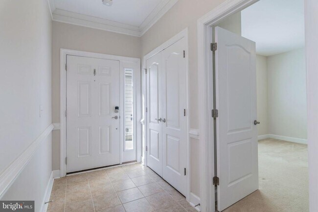 Foto del edificio - 612 Marina Landing Ln