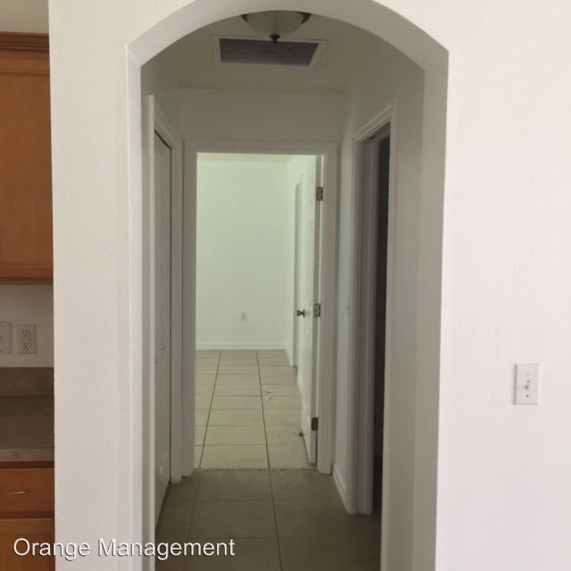 Foto del edificio - 980 Laurel Oaks Ln