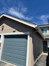 Building Photo - 160 Tammy Cir
