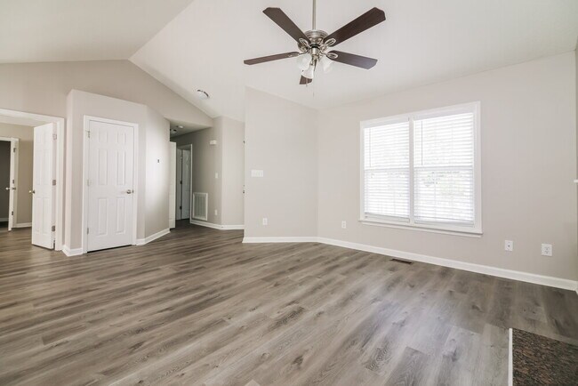 Foto del edificio - 4304 Candle Ct