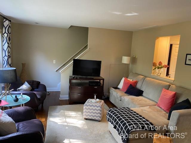 Building Photo - 2621 Fenwick Ct