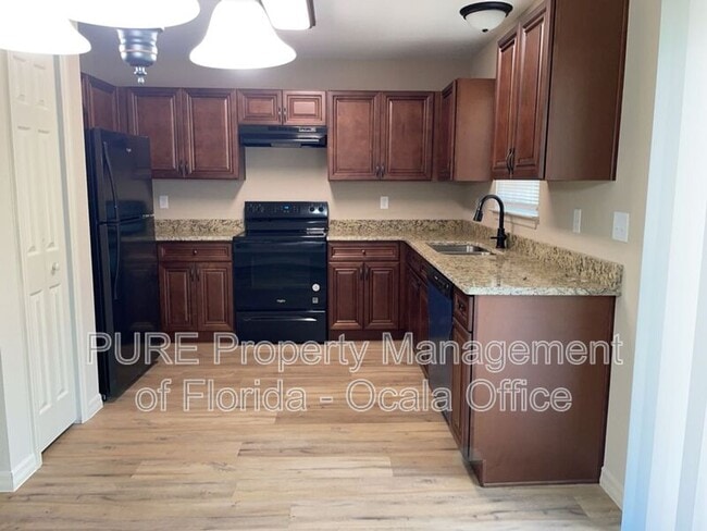 Building Photo - 8725 SW 131st Pl