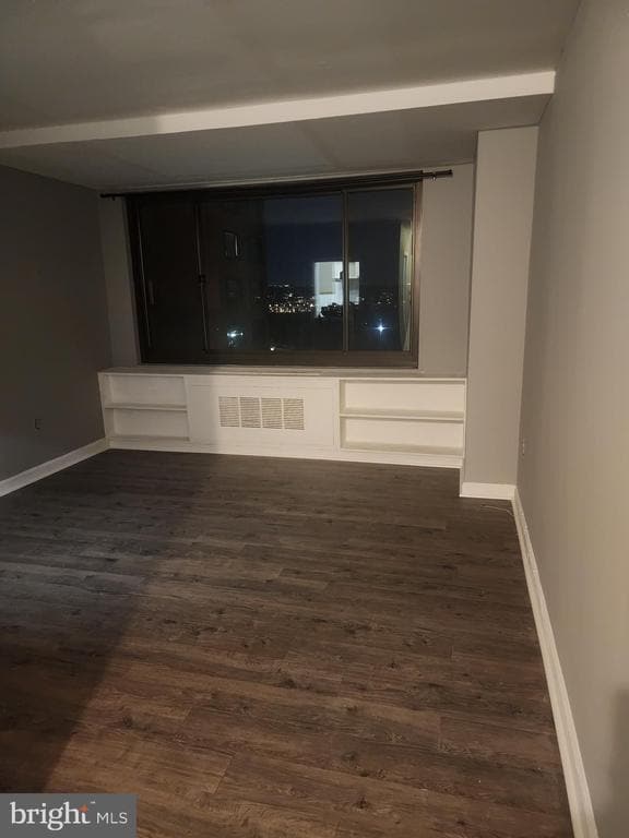 Foto del edificio - 1021 Arlington Blvd