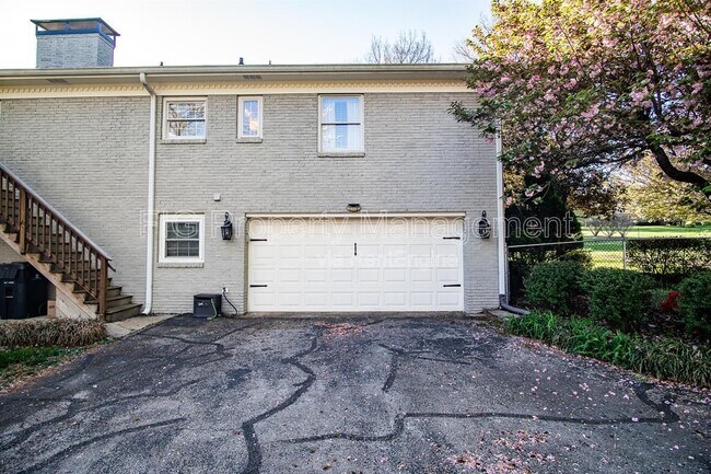 Foto del edificio - 7205 Canmore Ln NW