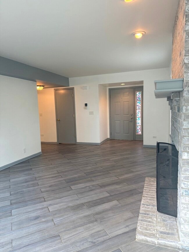 Building Photo - 21439 Abbey Ln