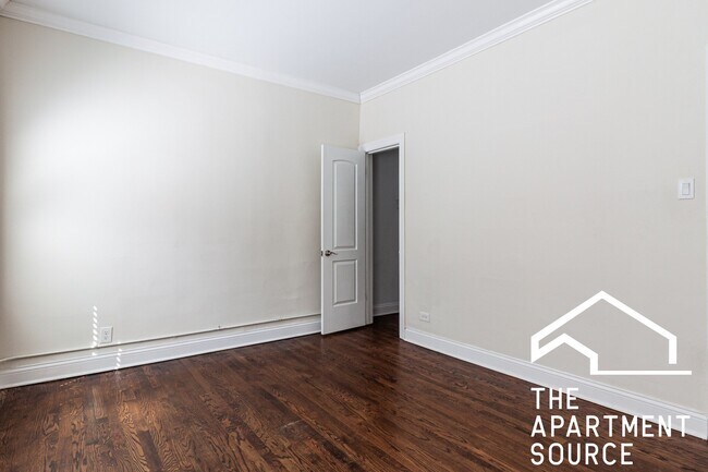 Building Photo - 1132 Maple Ave