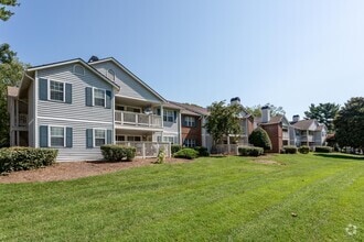 Building Photo - The Annaline 3