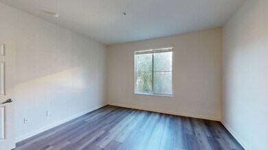 Interior Photo - Tierra del Rey