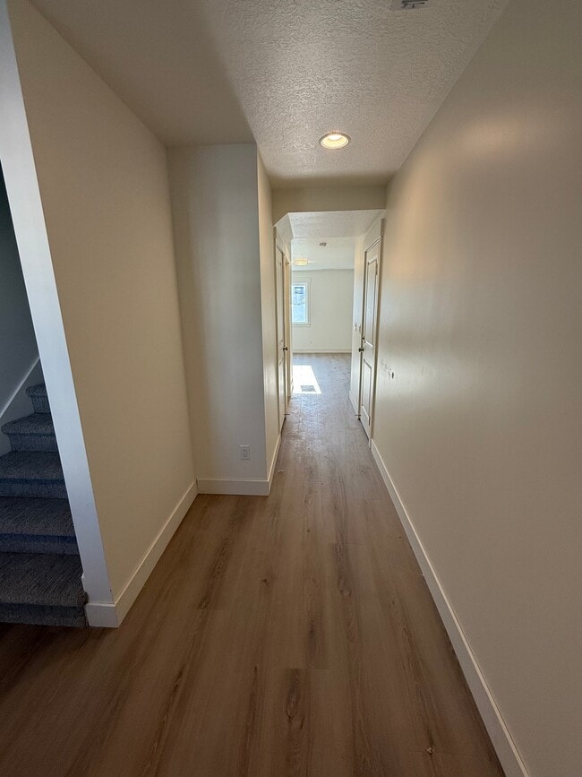 Building Photo - 2070 N 325 E