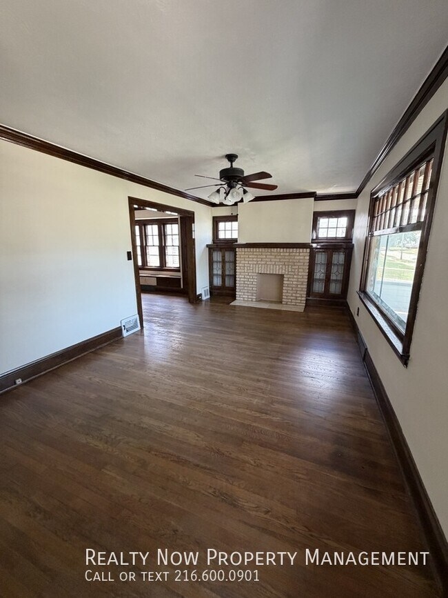 Foto del edificio - 9011 Park Heights Ave