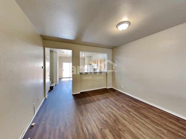 Foto del edificio - 6356 Pebblecreek Lodge Way