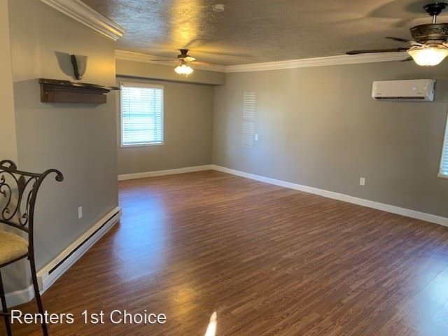 Foto del edificio - 1 br, 1 bath House - 520 Walnut Dr. apt. A