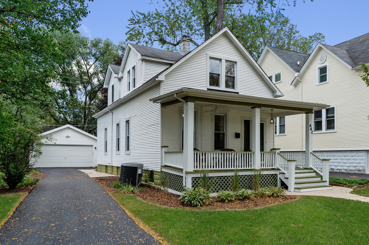 Primary Photo - 443 S Kensington Ave