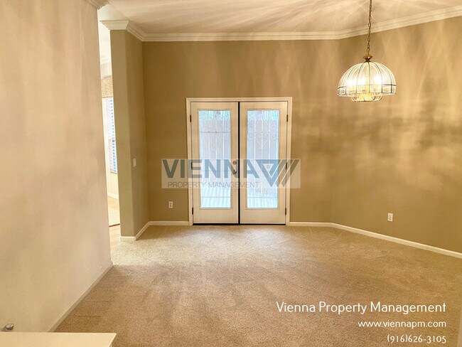 Building Photo - 5 Bedroom Rocklin Home