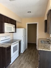 Building Photo - 2236 Wolverton Ct