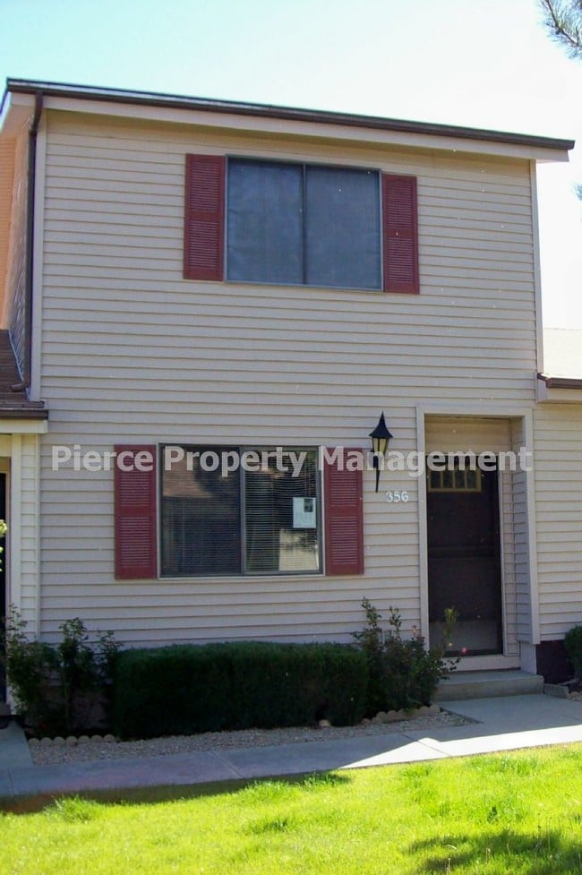 Building Photo - 356 Rim Rock Cir