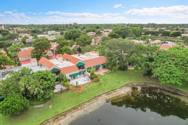 Foto del edificio - 6565 Las Flores Dr