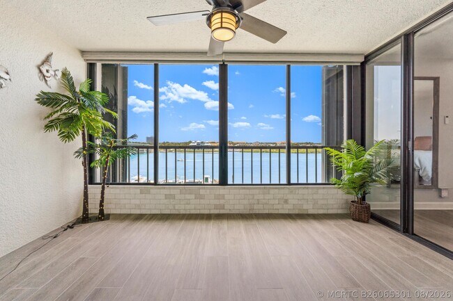 Foto del edificio - 1748 Jupiter Cove Dr