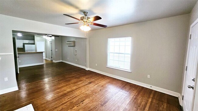 Foto del edificio - 1314 NW 12th St