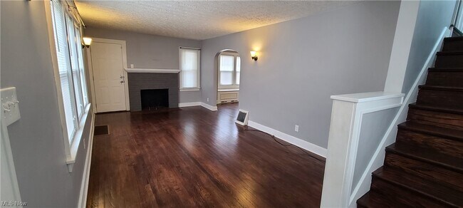 Building Photo - 1277 Superior Ave