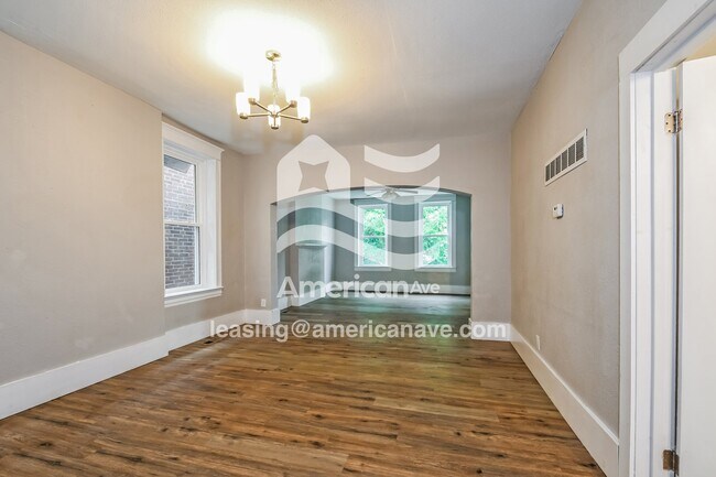 Foto del edificio - 4664 Louisiana Ave