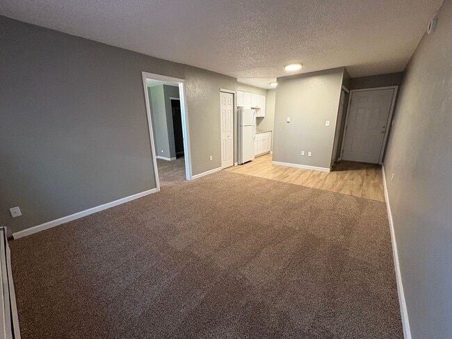 Interior Photo - Mountain Pointe Apartments