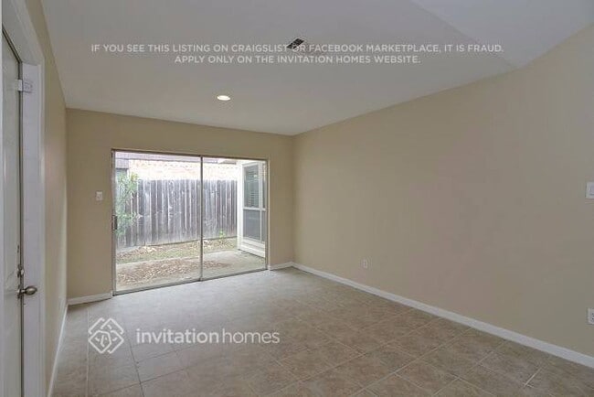Building Photo - 15610 Cabot Creek Cir