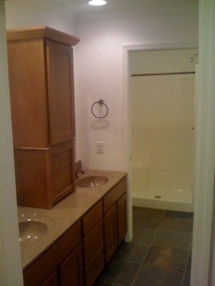 Building Photo - 2022 Crooked Ave