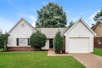 Building Photo - 7073 Gleneagles Dr