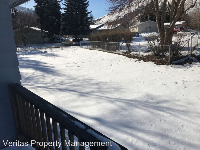 Foto del edificio - 5 br, 2 bath House - 8 Canyon View Dr.