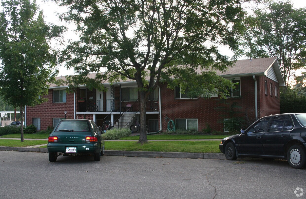 Foto del edificio - 320 Mathews St