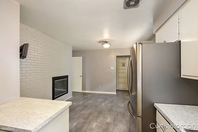 Foto del edificio - 3 br, 2 bath House - 1520 Sherwood Ave SE