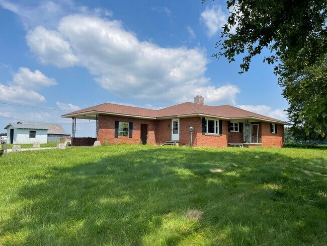 Foto del edificio - 3 Bed 1 Bath Home - Russellville