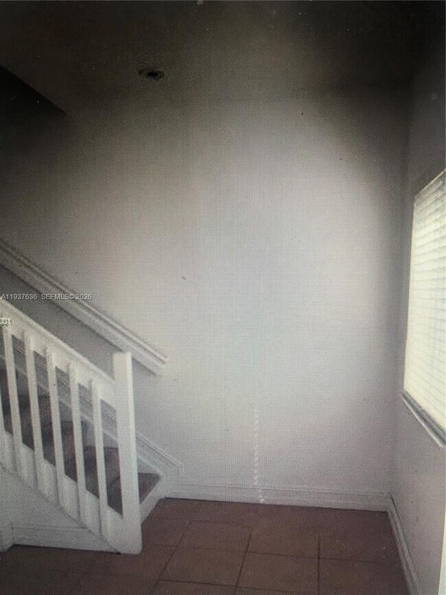 Foto del edificio - 7995 NW 8th St