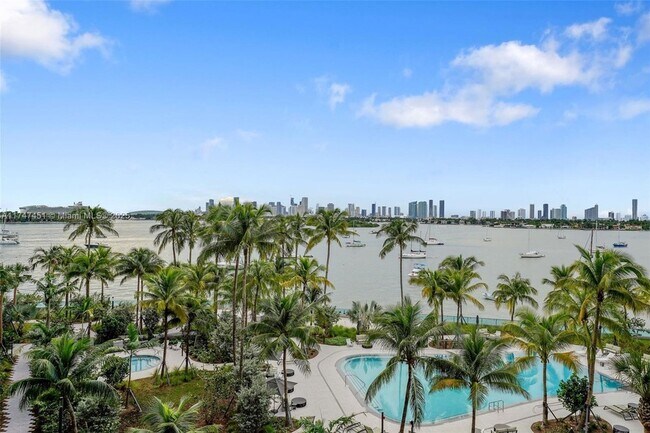 Foto del edificio - 1500 Bay Rd