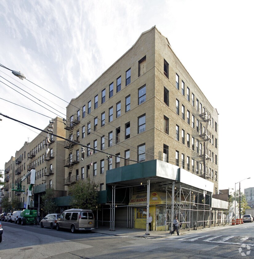 Foto principal - Pickwick Town Homes